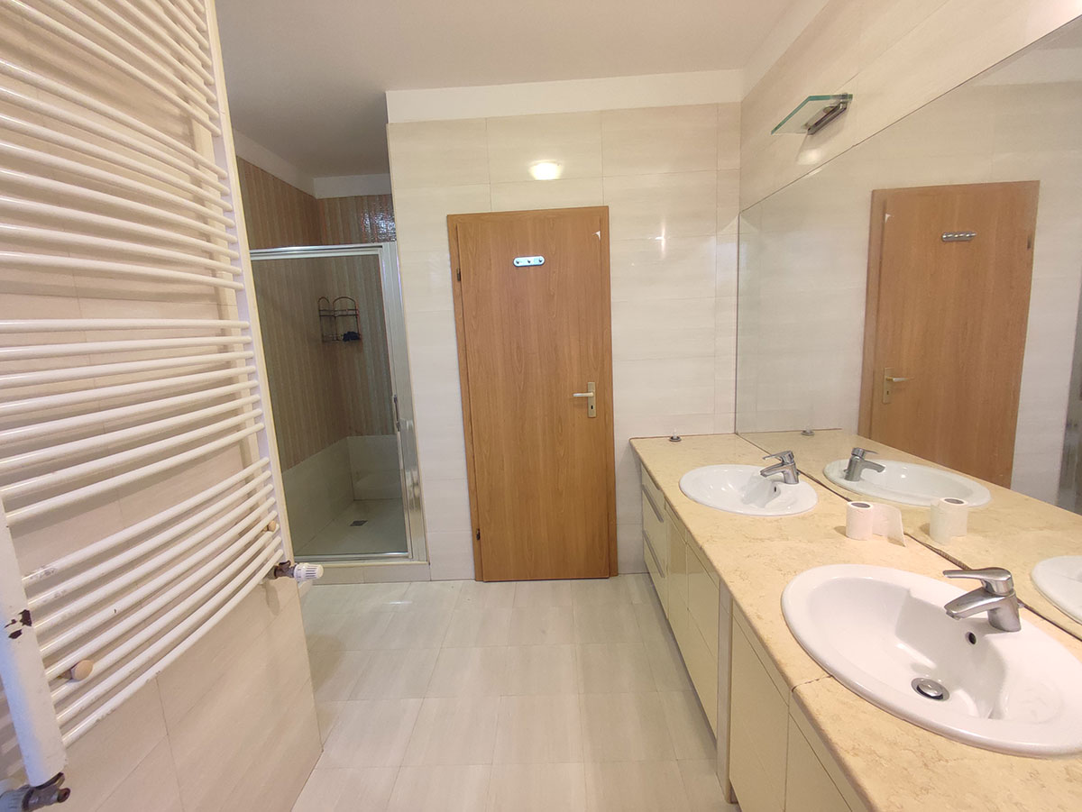 Reamenajare apartament 3 camere - înainte de renovare - 2