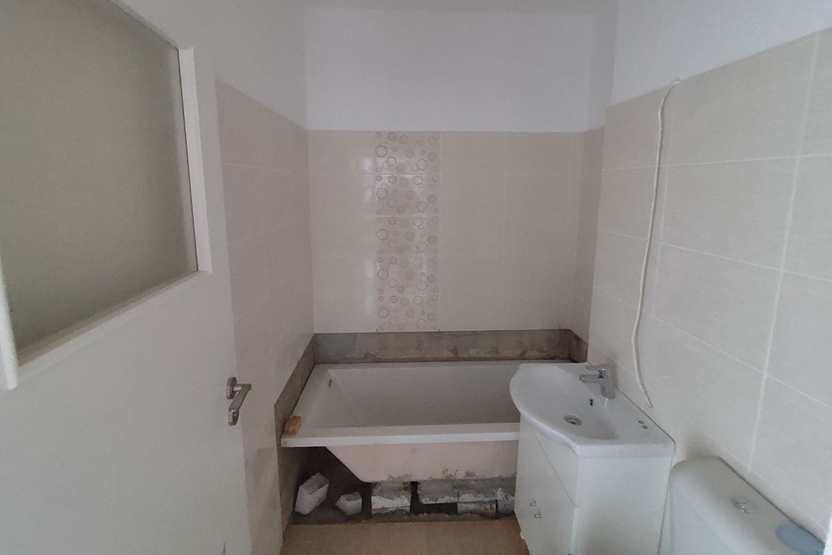 Apartament 2 camere - înainte de renovare - 2